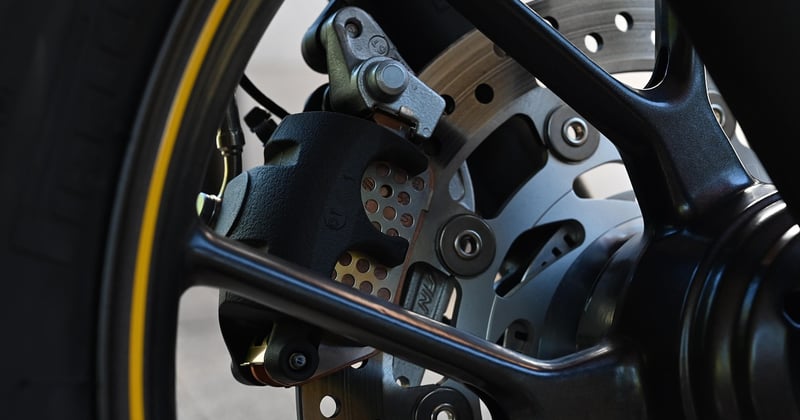 Quel type de freins choisir pour un kart de course loisir : le guide